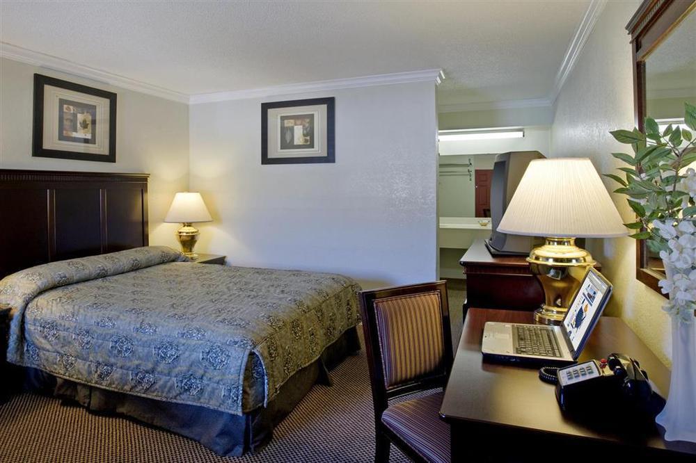 Dream Inn フレズノ 部屋 写真